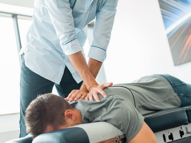 Shoulder Inflammation Treatment Chiropractor Southport Near Me